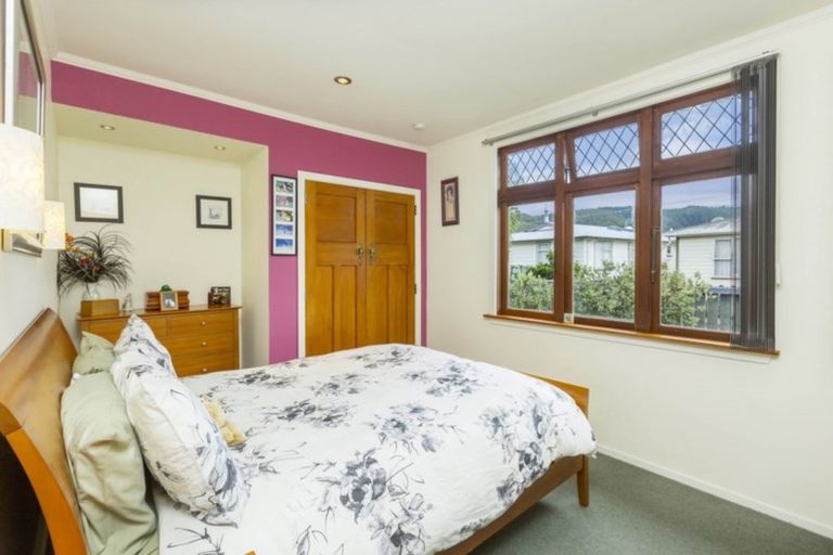 Photo of property in 16 Phar Lap Grove, Trentham, Upper Hutt, 5018