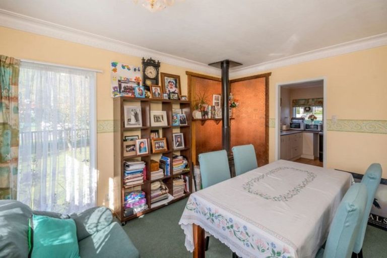 Photo of property in 2a Sylvan Avenue, Waikanae, 5036