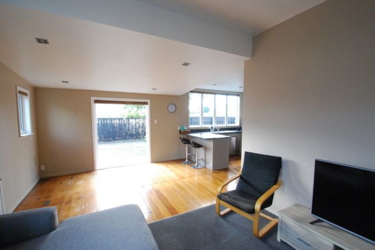 Photo of property in 3 Central Terrace, Alicetown, Lower Hutt, 5010