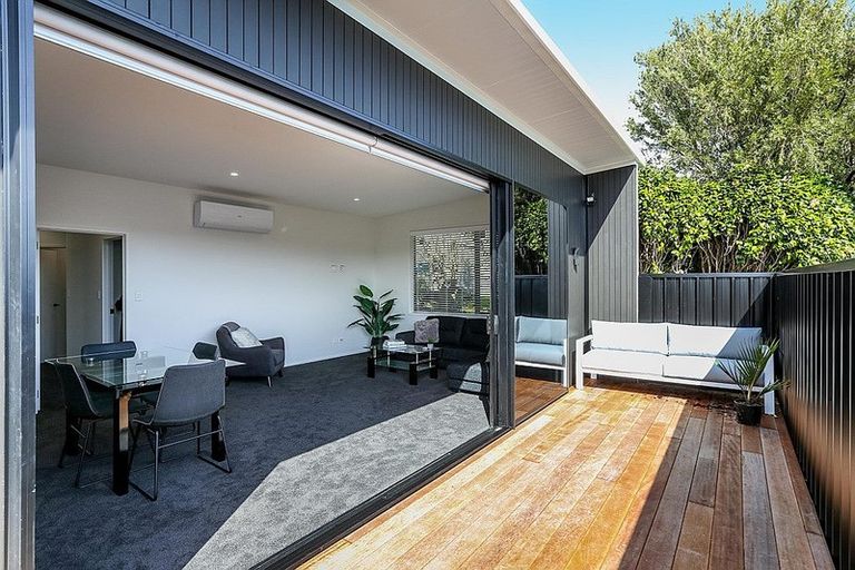 Photo of property in 75a Pendarves Street, New Plymouth, 4310