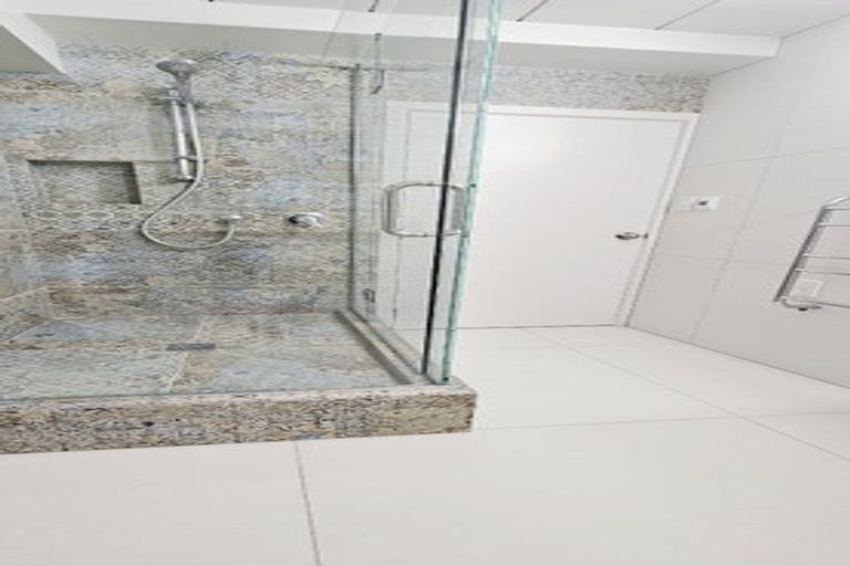 Photo of property in 69 Rosecamp Road, Beach Haven, Auckland, 0626