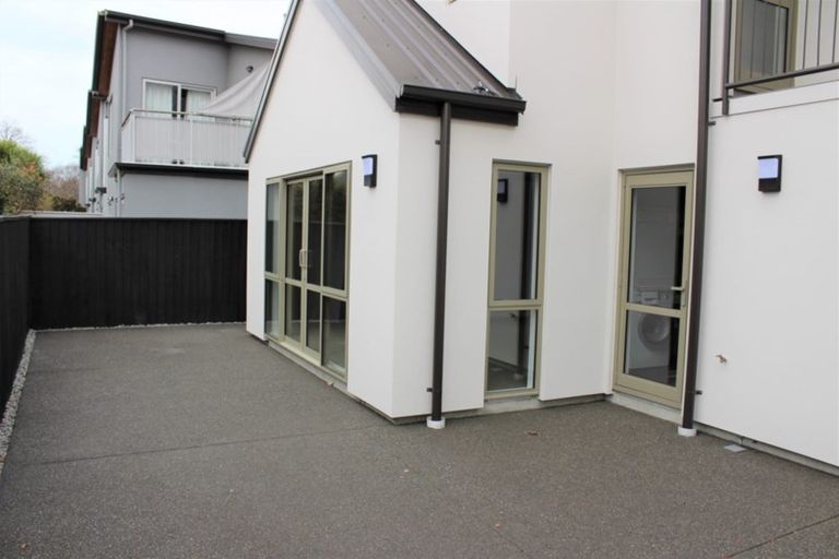 Photo of property in 18d Mona Vale Avenue, Riccarton, Christchurch, 8011