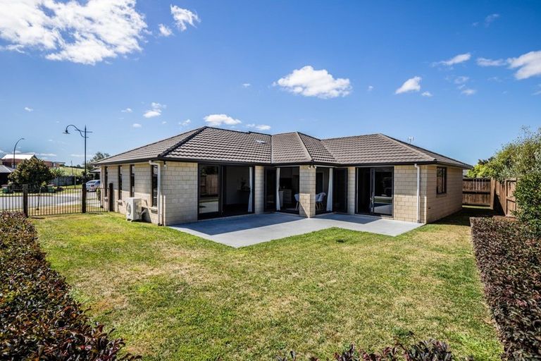 Photo of property in 8 Hemsby Place, Rototuna North, Hamilton, 3210