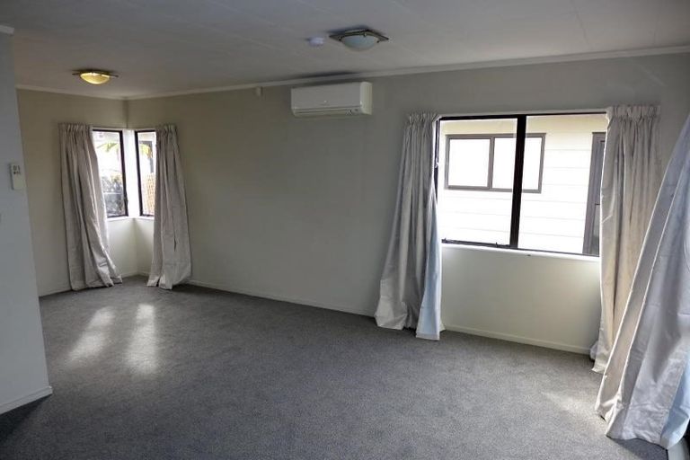 Photo of property in 3/92 Nuffield Avenue, Marewa, Napier, 4110