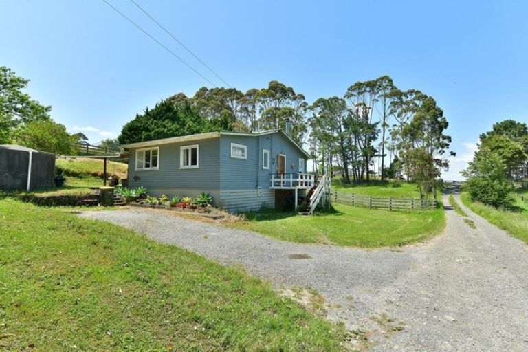 Photo of property in 123 Gatfield Road, Kaukapakapa, 0873