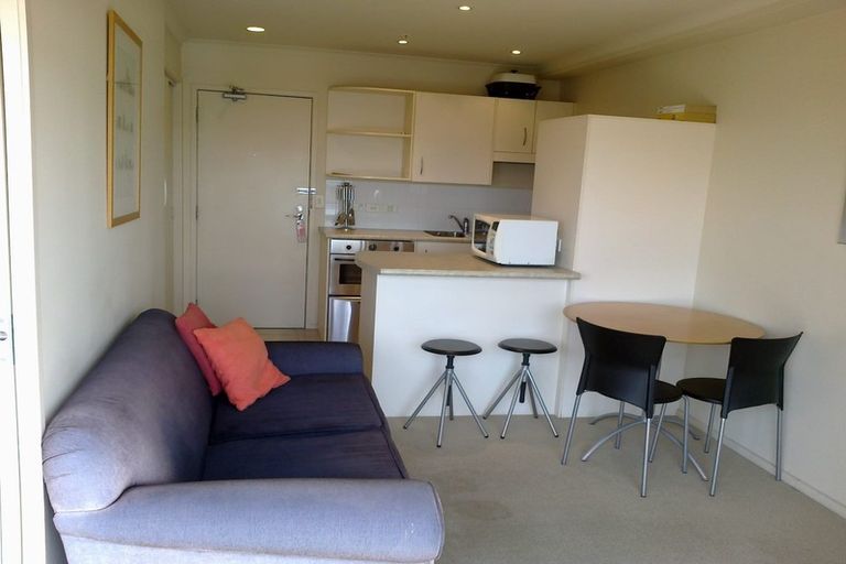 Photo of property in The Rennaissance, 5e/18 Ronwood Avenue, Manukau, Auckland, 2104