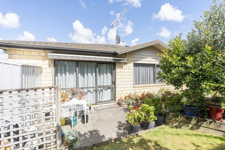 Photo of property in Bramley Gardens, 3/3 Turnbury Court, Rototuna, Hamilton, 3210