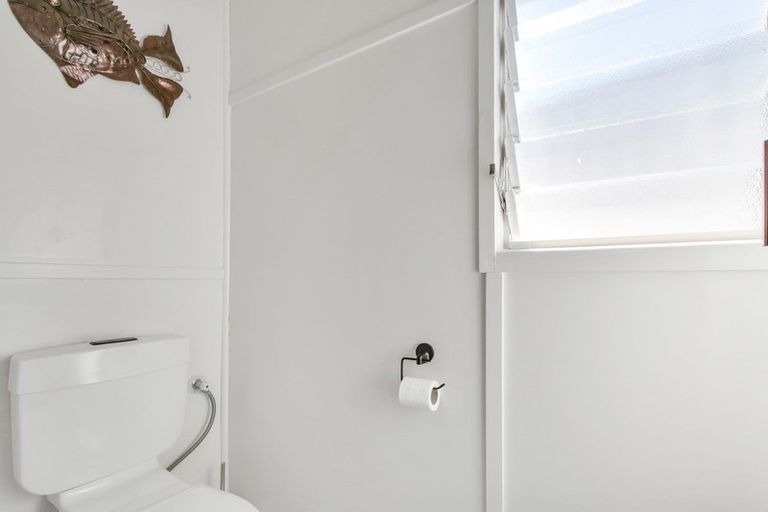 Photo of property in 93 Seabury Avenue, Foxton Beach, Foxton, 4815