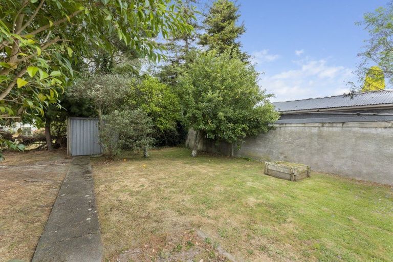 Photo of property in 18 Glasgow Street, Takaro, Palmerston North, 4412