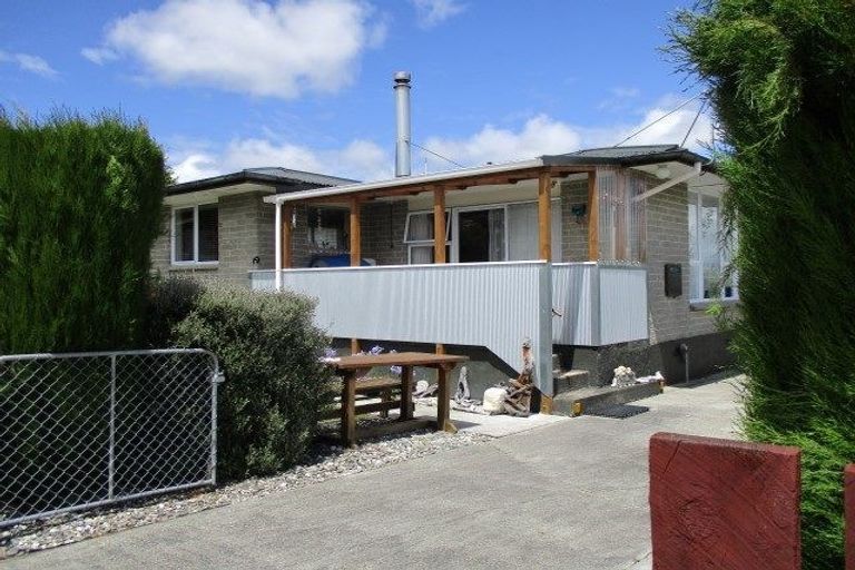 Photo of property in 30 Maitland Street, East Gore, Gore, 9710