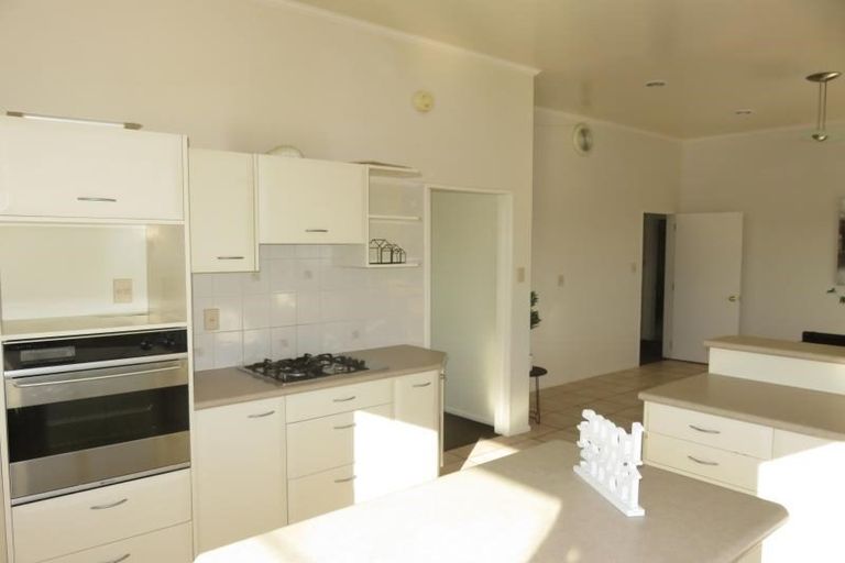 Photo of property in 3 Bathgate Street, Johnsonville, Wellington, 6037