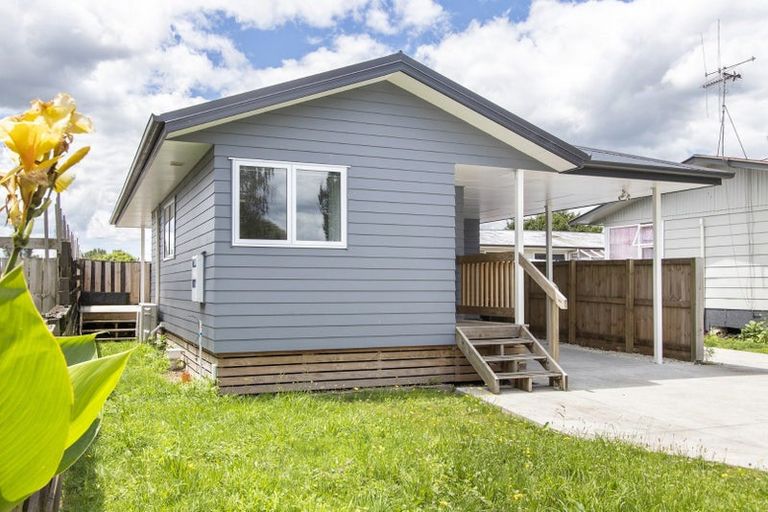 Photo of property in 2 Lilac Street, Melville, Hamilton, 3206