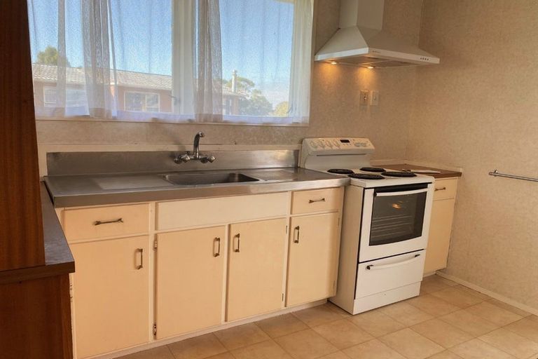 Photo of property in 4/126 Astley Avenue, New Lynn, Auckland, 0600