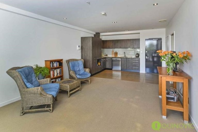 Photo of property in 3/35 Northcroft Street, Takapuna, Auckland, 0622