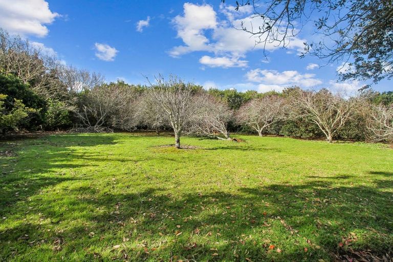 Photo of property in 112a Mcrobbie Road, Kingseat, Papakura, 2580