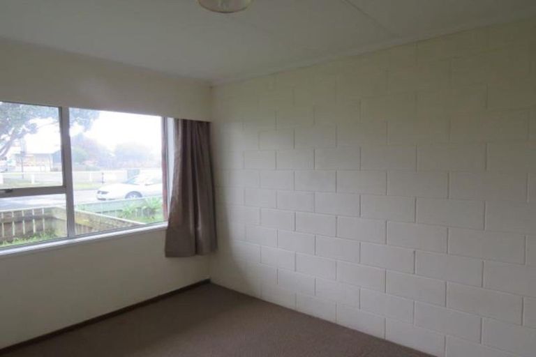 Photo of property in 4/2 Wynyard Street, Bell Block, New Plymouth, 4312