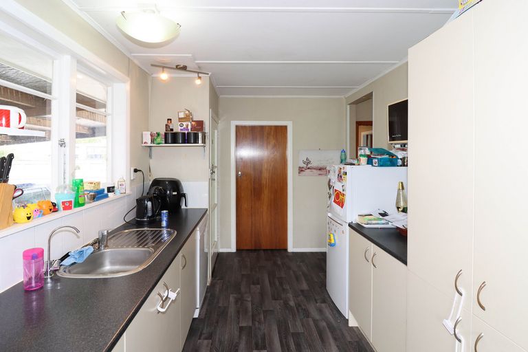Photo of property in 4 Charles Street, Carterton, 5713