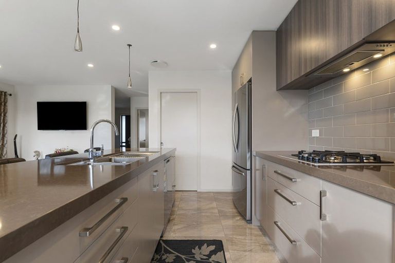 Photo of property in 38 Huka Heights Drive, Rangatira Park, Taupo, 3330