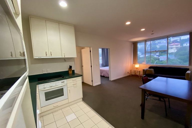 Photo of property in Terrace Tower Apartments, 7e/126 The Terrace, Wellington Central, Wellington, 6011