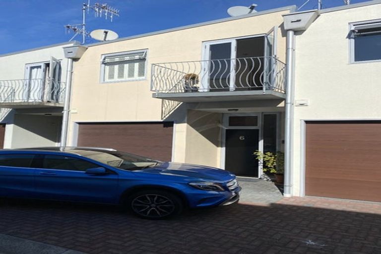 Photo of property in 6 Waghorne Street, Ahuriri, Napier, 4110