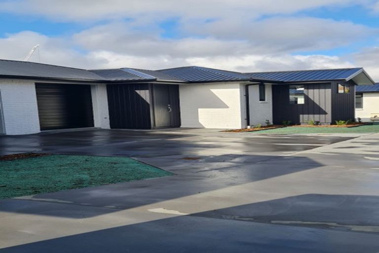 Photo of property in 1b Bolmuir Road, Forest Lake, Hamilton, 3200