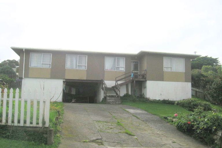 Photo of property in 60 Conclusion Street, Ascot Park, Porirua, 5024