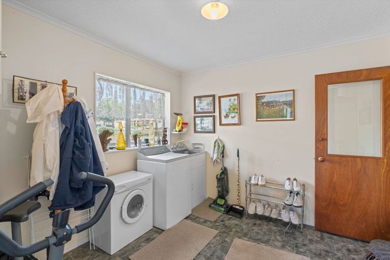 Photo of property in 154 Winchester Street, Levin, 5510