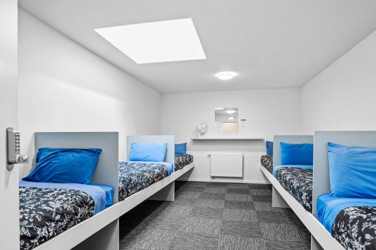 Photo of property in 16 Silverstone Drive, Cromwell, 9384