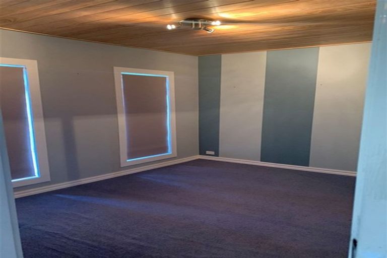 Photo of property in 107 Fitzherbert Street, Featherston, 5710