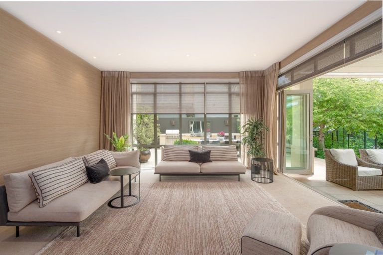 Photo of property in 47 Waiwetu Street, Fendalton, Christchurch, 8052