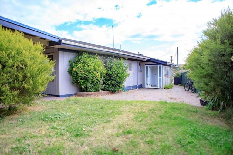 Photo of property in 1 Fannin Street, Bay View, Napier, 4104