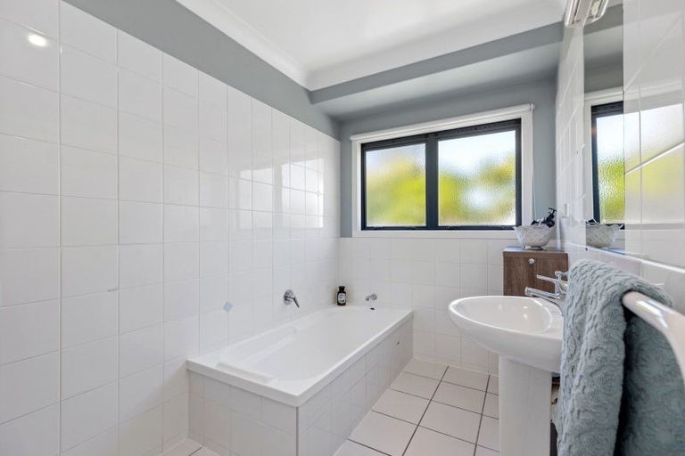 Photo of property in 32 Monticello Key, Papamoa Beach, Papamoa, 3118