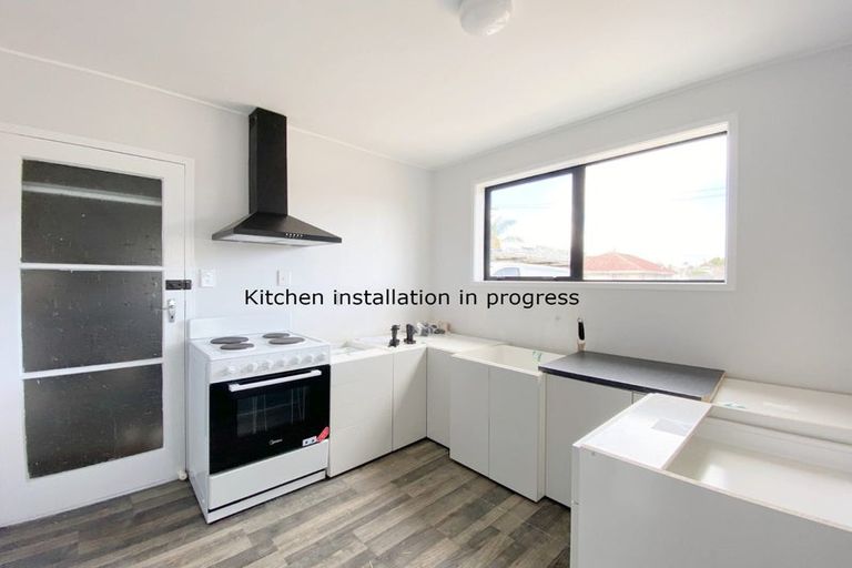 Photo of property in 2/1 Hill Road, Papatoetoe, Auckland, 2025