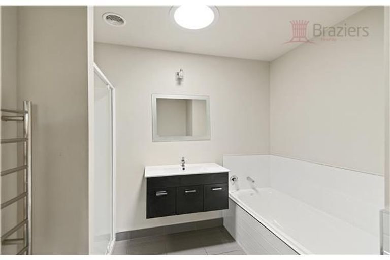 Photo of property in 2 Tancred Street, Linwood, Christchurch, 8011