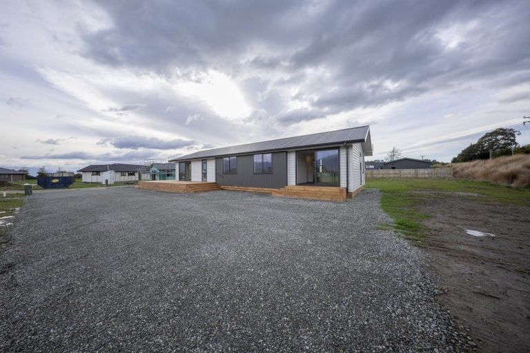 Photo of property in 21 Tukare Loop, Te Anau, 9600