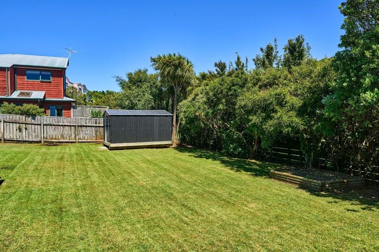 Photo of property in 301 Maungaraki Road, Maungaraki, Lower Hutt, 5010