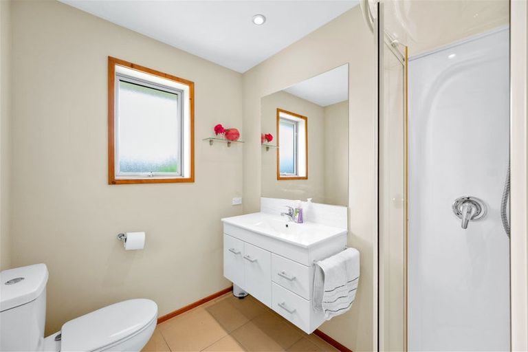 Photo of property in 12 Kitakita Grove, Motueka, 7120