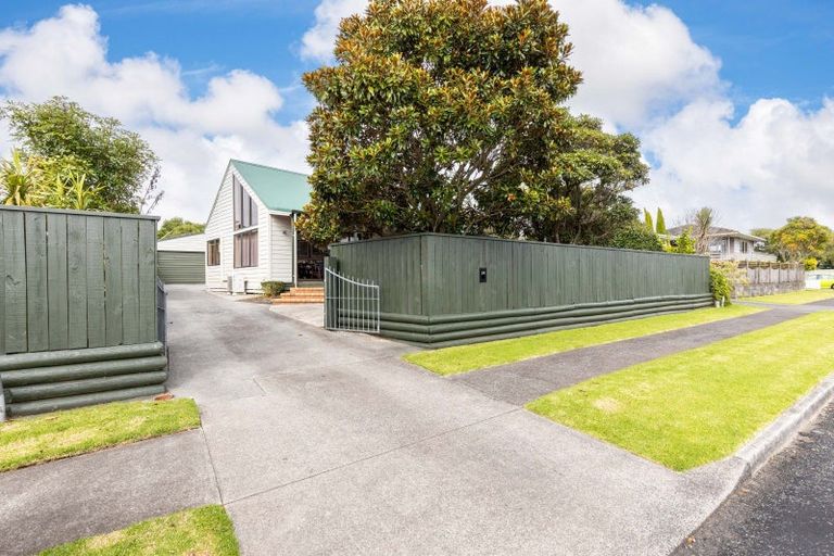 Photo of property in 24 Penrod Drive, Bell Block, New Plymouth, 4312