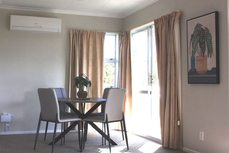 Photo of property in 21 Te Punga Place, Awapuni, Palmerston North, 4412