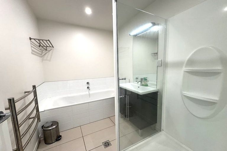 Photo of property in Altar Apartments, 61/120 Rintoul Street, Newtown, Wellington, 6021