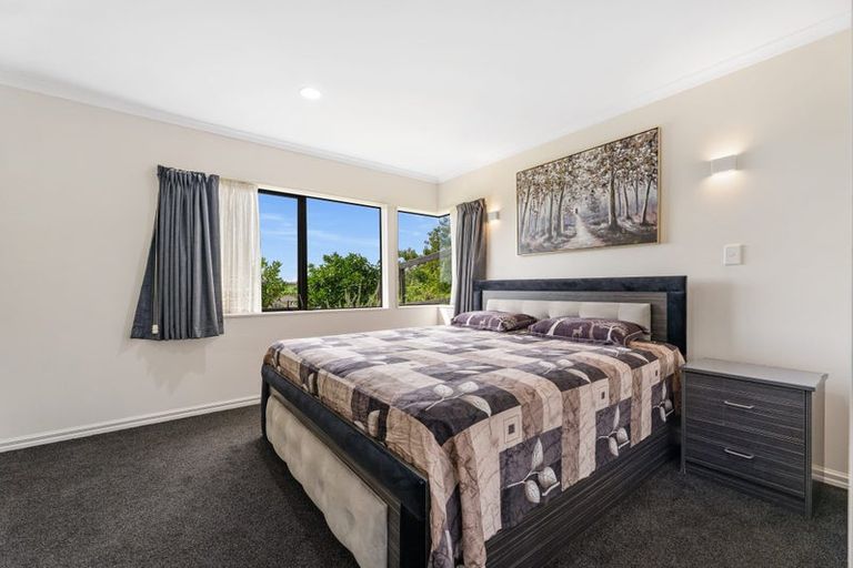 Photo of property in 2b Cannell Farm Drive, Te Puke, 3119