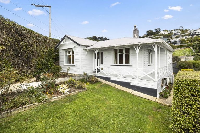 Photo of property in 38 Cliffs Road, Saint Clair, Dunedin, 9012