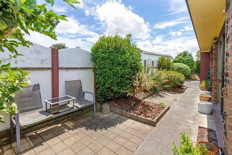 Photo of property in 15 Aintree Crescent, Awapuni, Palmerston North, 4412