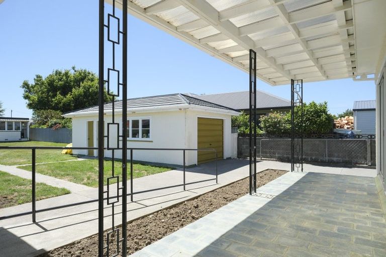 Photo of property in 23 Waterloo Street, Dannevirke, 4930