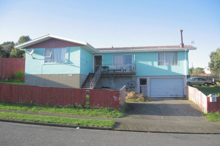 Photo of property in 2 Rothwell Street, Titahi Bay, Porirua, 5022