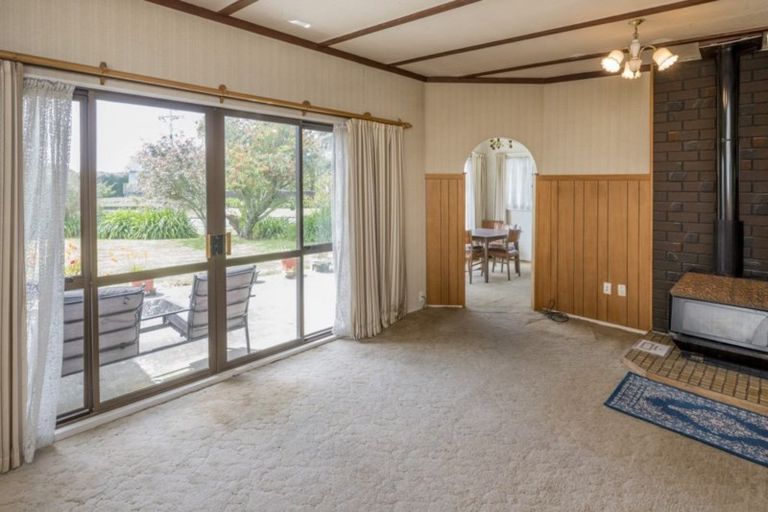 Photo of property in 36 Rangihiroa Street, Waikanae Beach, Waikanae, 5036