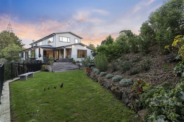 Photo of property in 6b Pounamu Avenue, Greenhithe, Auckland, 0632