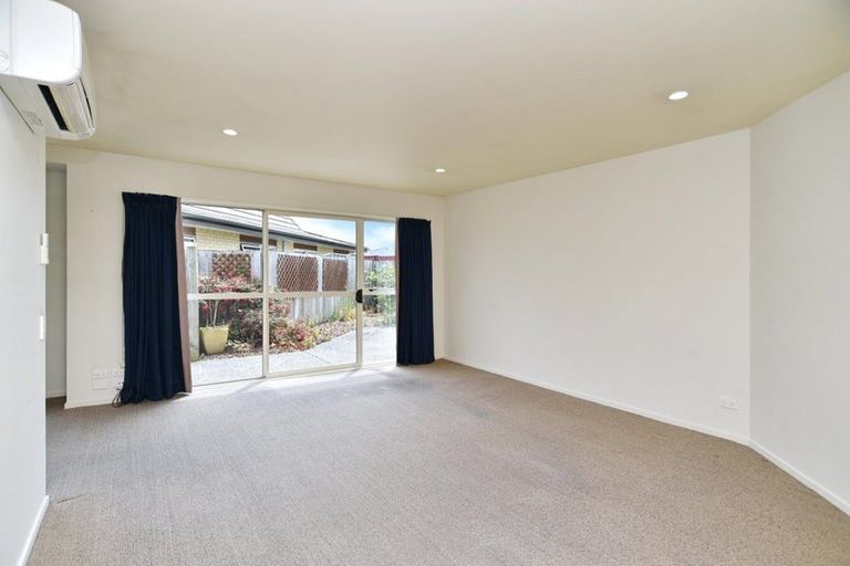 Photo of property in Rivertown Villas, 150 Williams Street, Kaiapoi, 7630