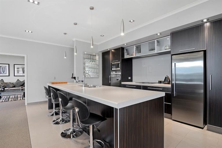 Photo of property in 12 Woodstock Place, Stoke, Nelson, 7011