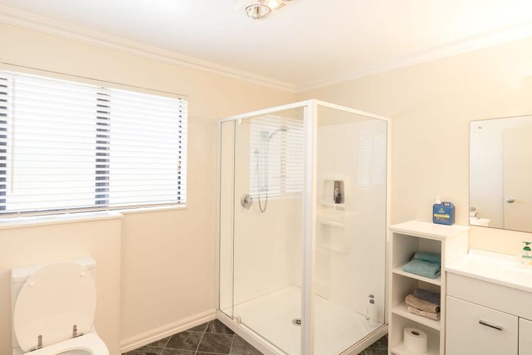 Photo of property in 4 Arataki Grove, Waitarere Beach, Levin, 5510